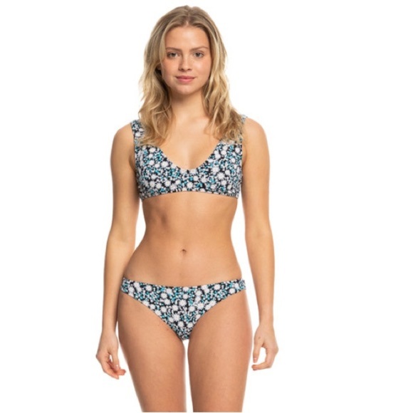 Roxy printed Blue and White Bikini Set size small - Picture 1 of 11